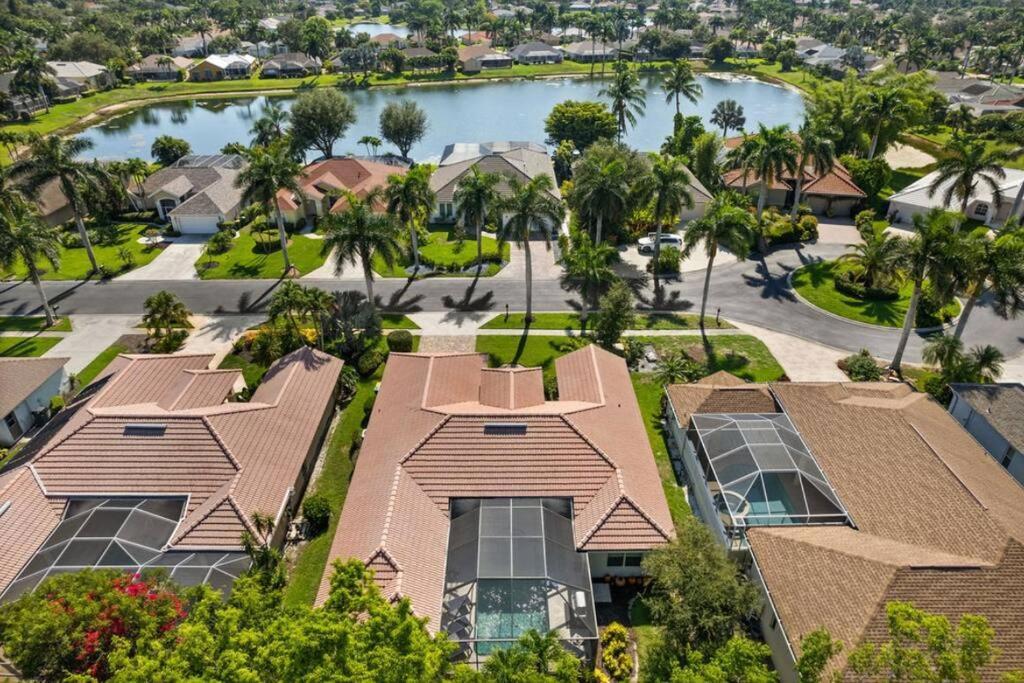 Tranquil Beachy Boho Pool Home, 5Mi Beach, 4 Bedroom 3 Bath Naples Exterior photo